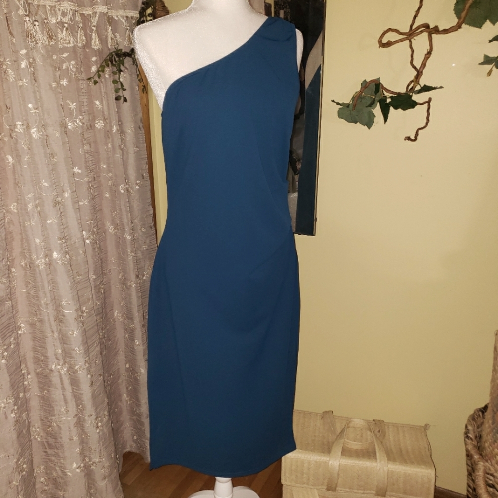 BTFBM | One shoulder dress